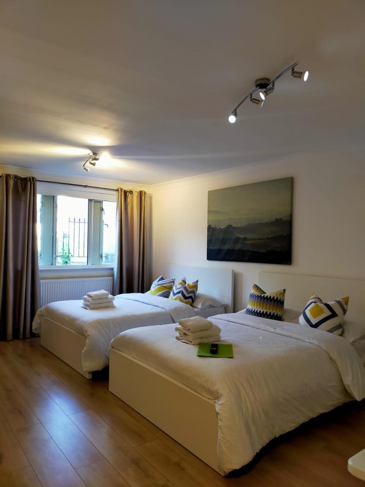 Cobbold Court Share Flat Apartment London Exterior photo